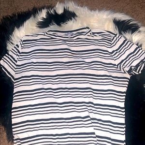 Lettuce sleeve shirt